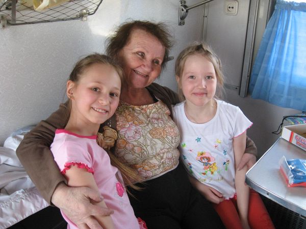 еем в гости